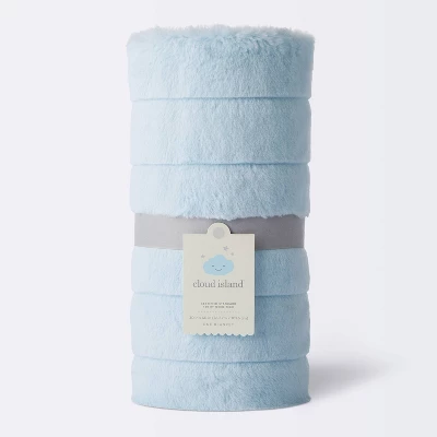 Faux Fur With Channel Carving Baby Blanket - Cloud Island™ - Light Blue 3 Faux Fur With Channel Carving Baby Blanket - Cloud Island™ - Light Blue - Image 3